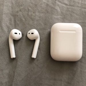Apple AirPods